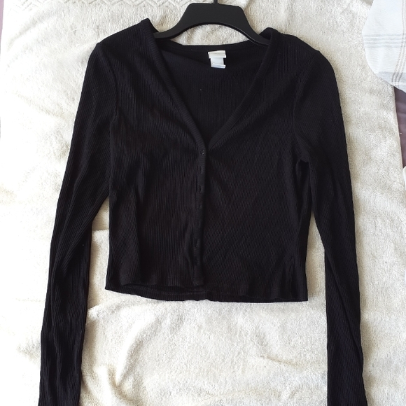 H&M Black Cardigan - Picture 2 of 4